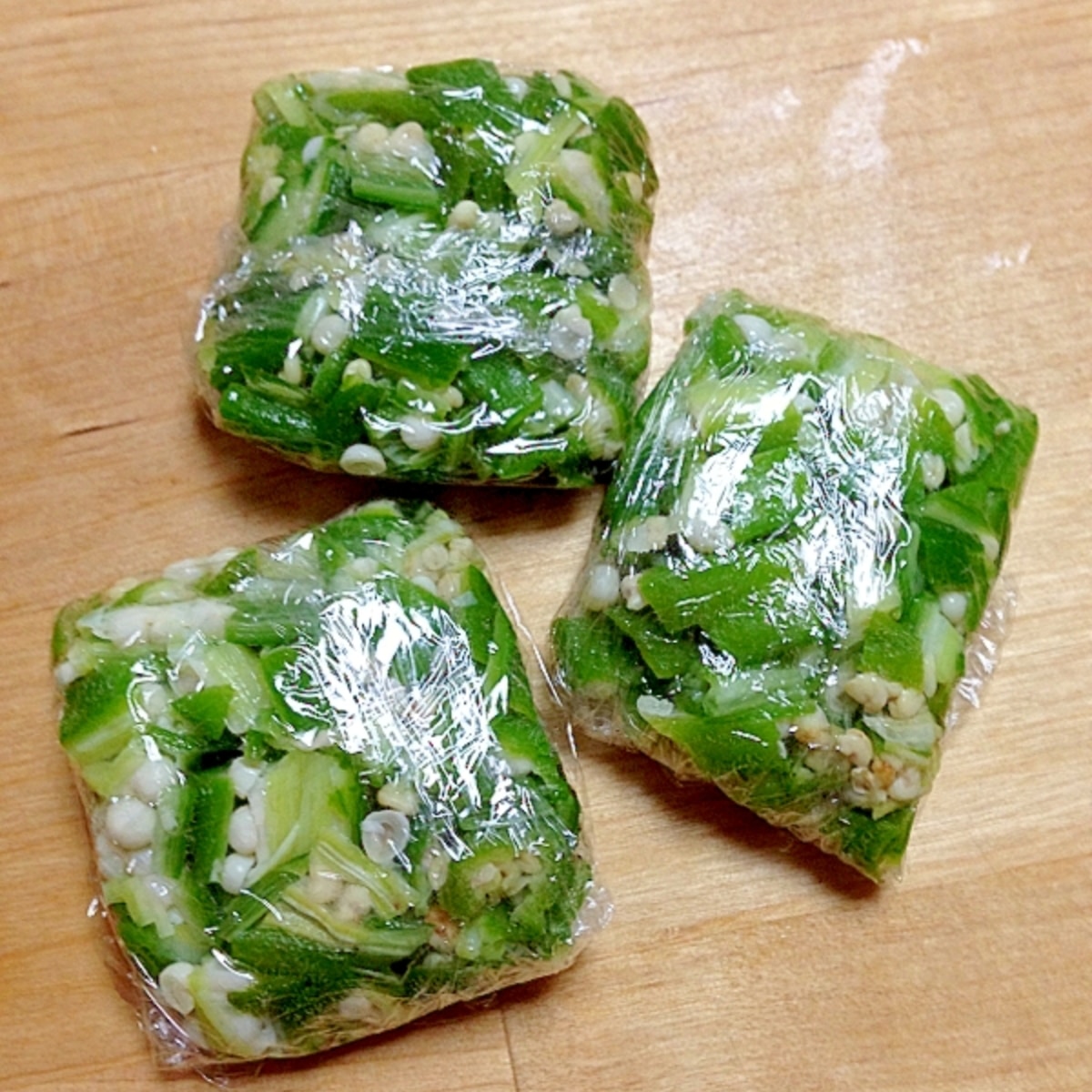 離乳食 オクラ下準備と冷凍保存 レシピ 作り方 By ももぞう 楽天レシピ 離乳食 オクラ下準備と冷凍保存 レシピ 作り方 By ももぞう 楽天レシピ